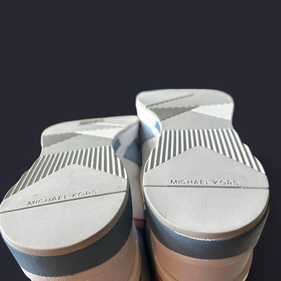 New- Michael Kors Georgie Wedge Trainer – Size 6.5 – Pastels - Picture 5 of 9